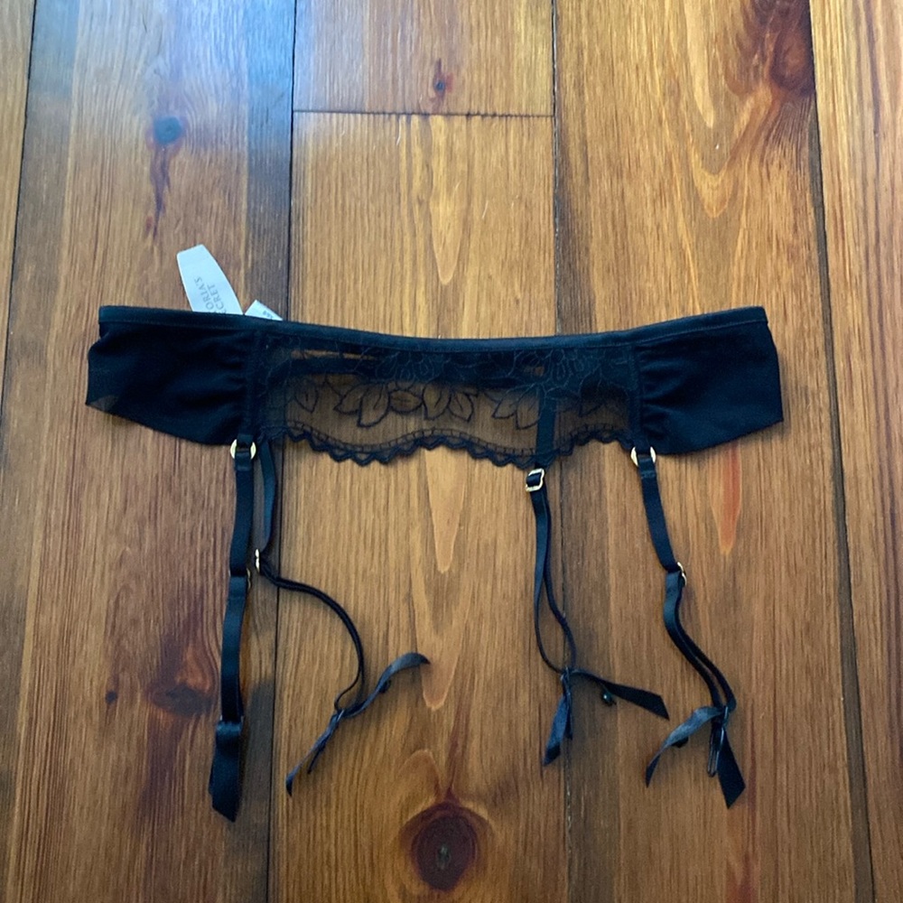 NWT Victoria’s Secret Garter Belt (XS/S) + Black Thigh High Tights